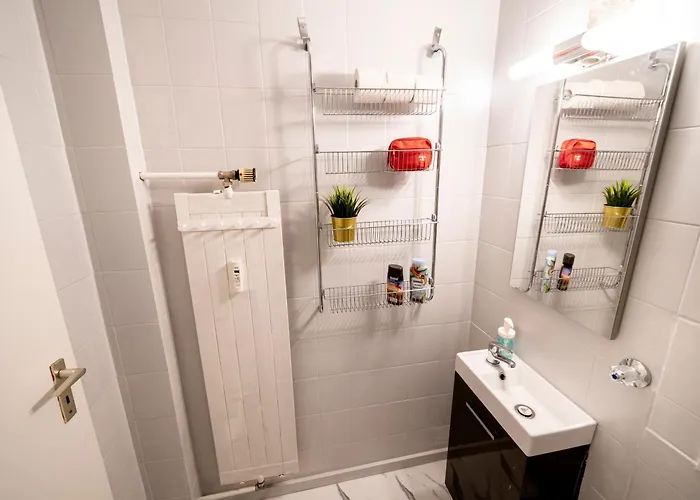 Loft - 5 Min Rhein-galerie Apartment